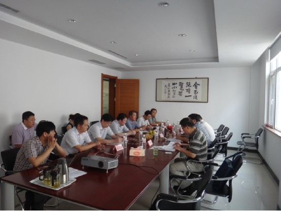 青島市發(fā)改委協(xié)同省里相關(guān)部門領(lǐng)導(dǎo)蒞臨我公司指導(dǎo)工作，并深入調(diào)研