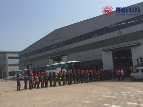 車間參觀 中國石油大學(xué)師生來訪